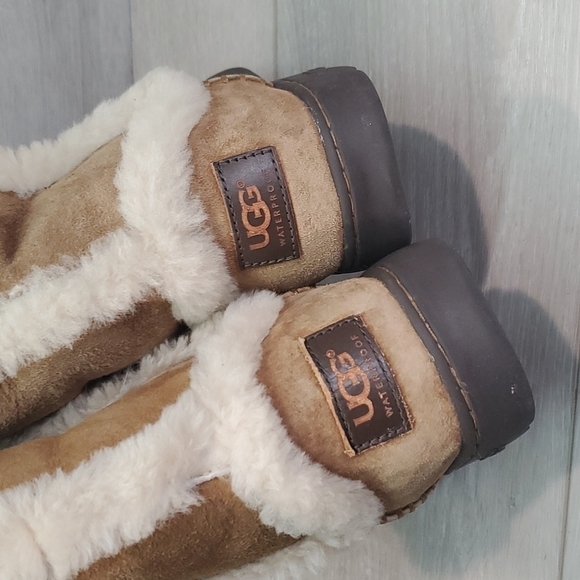 Ugg Australia Women Tall Winter Sheepskin Boots shoes sz 6 - Picture 5 of 13